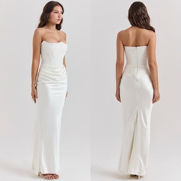 HOUSE OF CB 'Persephone' Ivory White Strapless Corset Maxi Dress - Picture 2 of 5